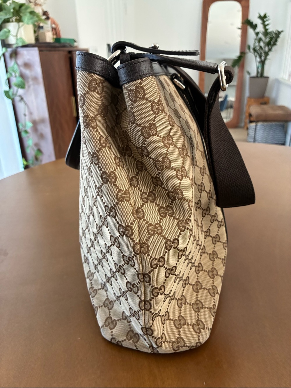 GUCCI GG SUPREME TOTE - Picture 5 of 14
